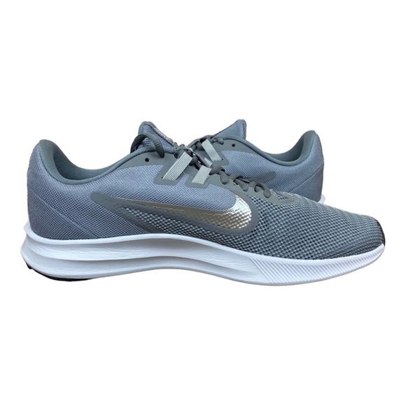 Nike Downshifter 9 Running Cool Grey/Metallic Silver/Wolf Grey Shoe Size 11 Wmn - Picture 7 of 9